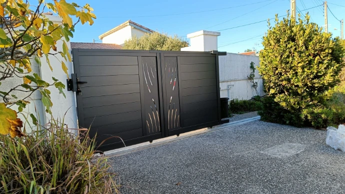 Installation d'un portail d'entrée